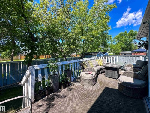 8 Dion Place, St. Albert, AB 