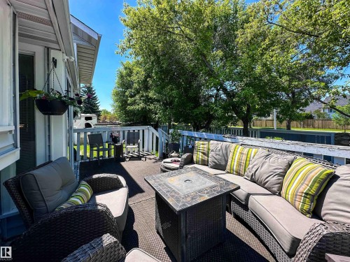 8 Dion Place, St. Albert, AB 