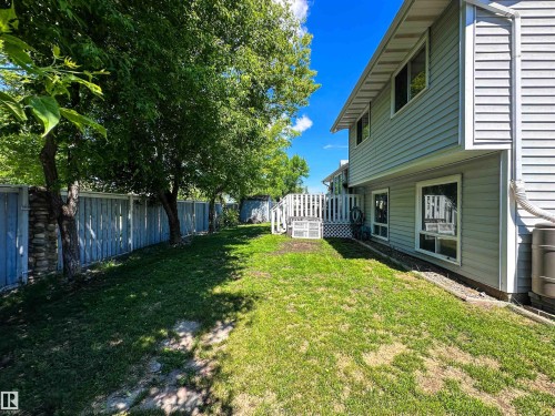 8 Dion Place, St. Albert, AB 