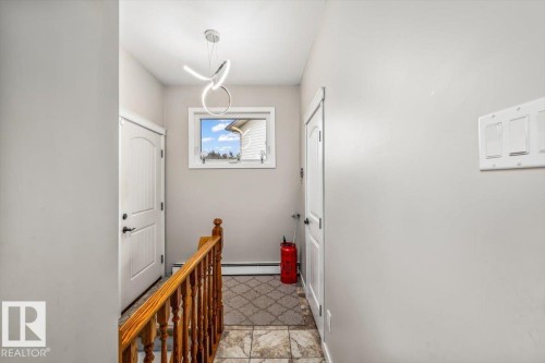 8720 152B Avenue, Edmonton, AB 