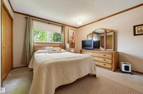 1920 65 Street, Edmonton, AB 