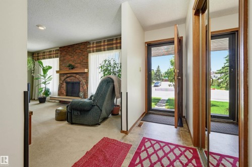1920 65 Street, Edmonton, AB 