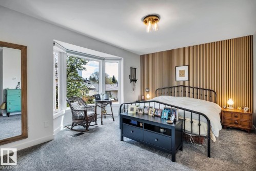 2021 112A Street, Edmonton, AB 