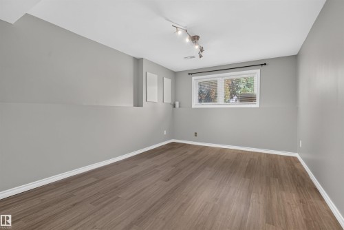 18303 76 Avenue Nw, Edmonton, AB 