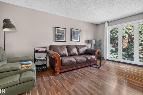 18303 76 Avenue Nw, Edmonton, AB 