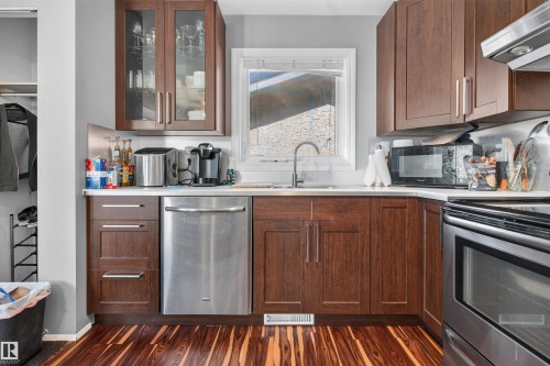 18303 76 Avenue Nw, Edmonton, AB 