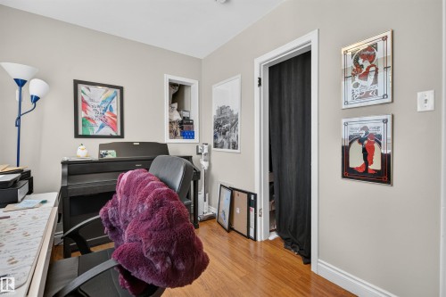 9741 72 Avenue, Edmonton, AB 