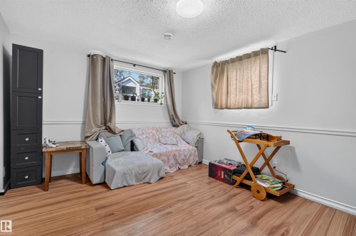 9741 72 Avenue, Edmonton, AB 