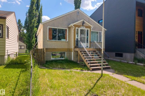 9741 72 Avenue, Edmonton, AB 