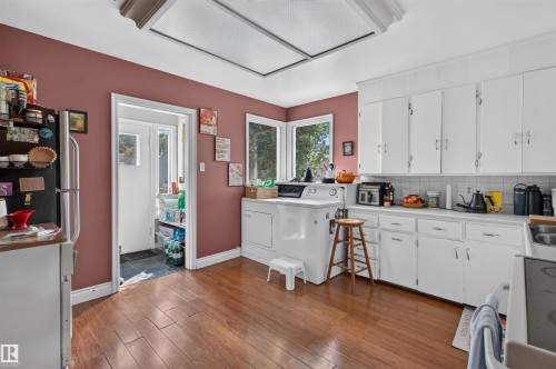 9741 72 Avenue, Edmonton, AB 