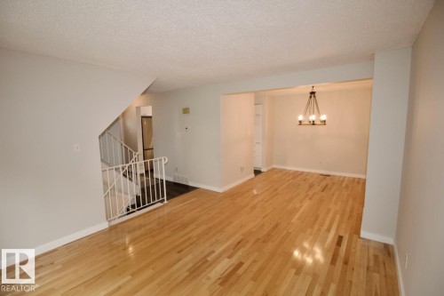 8F Castle Terrace, Edmonton, AB - Indoor Photo Showing Other Room