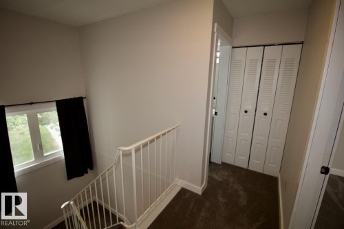 8F Castle Terrace, Edmonton, AB - Indoor Photo Showing Other Room