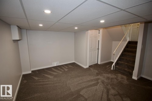 8F Castle Terrace, Edmonton, AB - Indoor