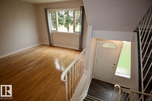 8F Castle Terrace, Edmonton, AB - Indoor Photo Showing Other Room