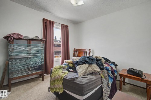 Image quality insufficient for description - 18409 66 Avenue, Edmonton, AB 