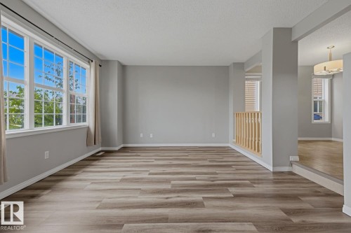 207 Southwick Way, Leduc, AB 