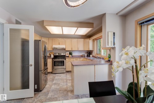 1108 112A Street, Edmonton, AB 