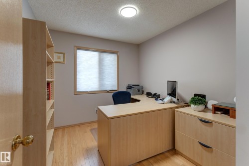 1108 112A Street, Edmonton, AB 