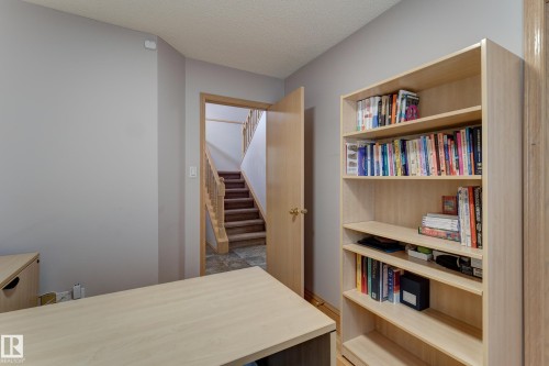 1108 112A Street, Edmonton, AB 