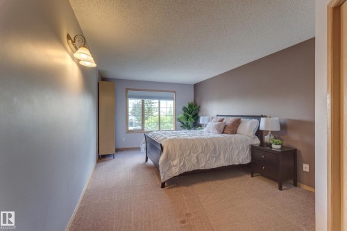 1108 112A Street, Edmonton, AB 