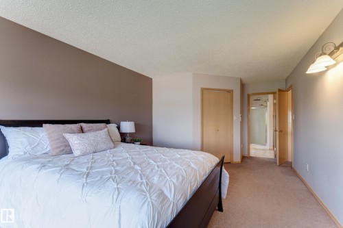 1108 112A Street, Edmonton, AB 