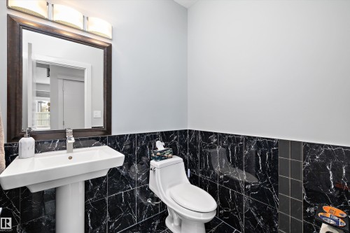 2435 Ashcraft Crescent, Edmonton, AB 