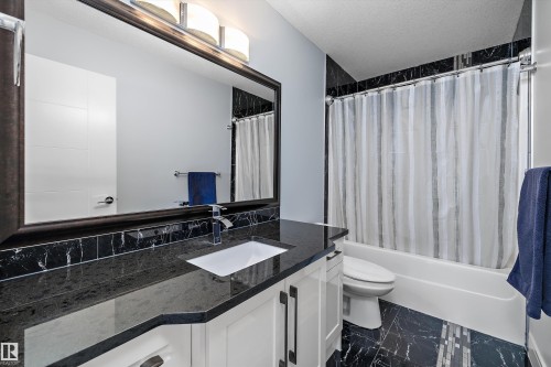 2435 Ashcraft Crescent, Edmonton, AB 