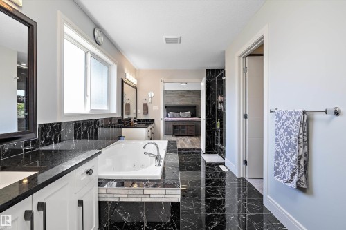 2435 Ashcraft Crescent, Edmonton, AB 