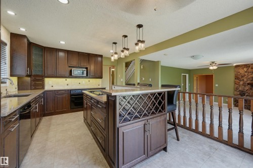 3211 104 Street, Edmonton, AB 