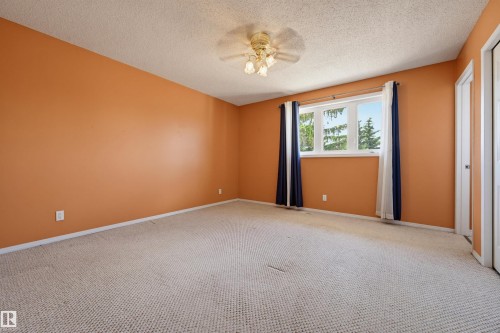 3211 104 Street, Edmonton, AB 