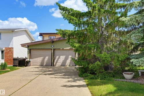 3211 104 Street, Edmonton, AB 