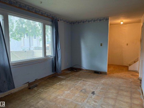 10 8010 141 Avenue, Edmonton, AB 