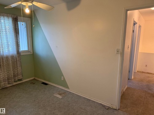 10 8010 141 Avenue, Edmonton, AB 