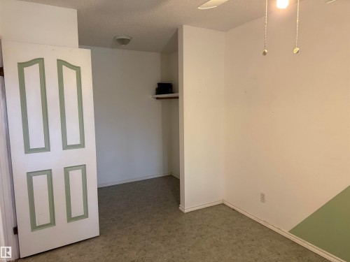 10 8010 141 Avenue, Edmonton, AB 