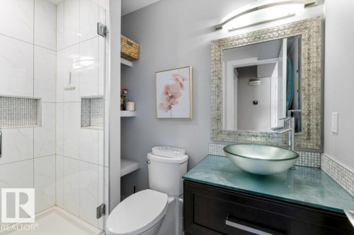 24 Elise Place, St. Albert, AB - Indoor Photo Showing Bathroom
