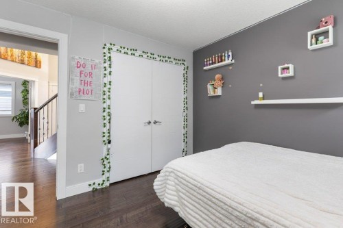 24 Elise Place, St. Albert, AB - Indoor Photo Showing Bedroom