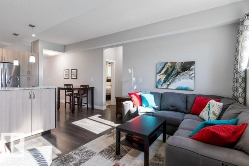 24 Elise Place, St. Albert, AB - Indoor Photo Showing Living Room