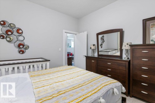 24 Elise Place, St. Albert, AB - Indoor Photo Showing Bedroom