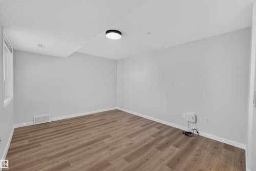 215 6703 172 Street, Edmonton, AB 