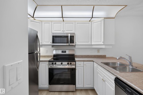 215 6703 172 Street, Edmonton, AB 