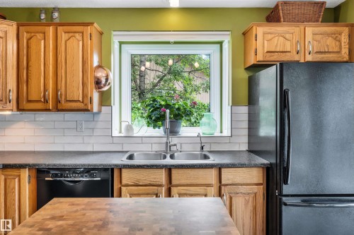 17941 57 Avenue, Edmonton, AB 