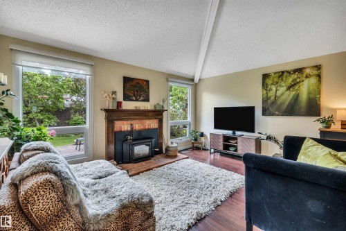 17941 57 Avenue, Edmonton, AB 