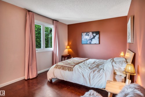 17941 57 Avenue, Edmonton, AB 