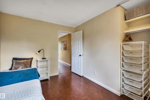 17941 57 Avenue, Edmonton, AB 
