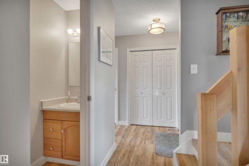 14032 116 Street, Edmonton, AB 