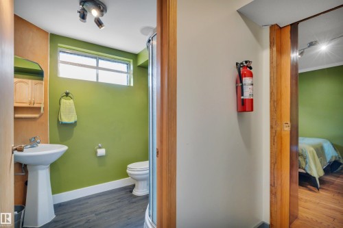 14032 116 Street, Edmonton, AB 