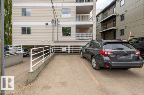 Other owner parking at rear of building - 303 10528 77 Avenue, Edmonton, AB 