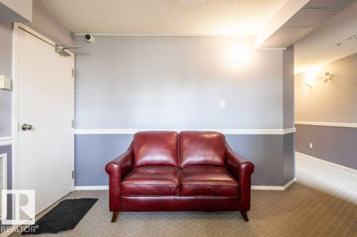 303 10528 77 Avenue, Edmonton, AB 