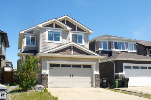 17615 77 Street, Edmonton, AB 