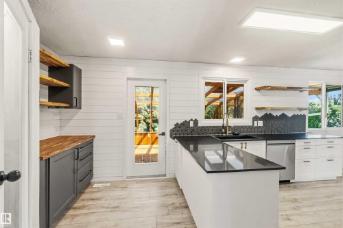 4227 40 Avenue, Stony Plain, AB 